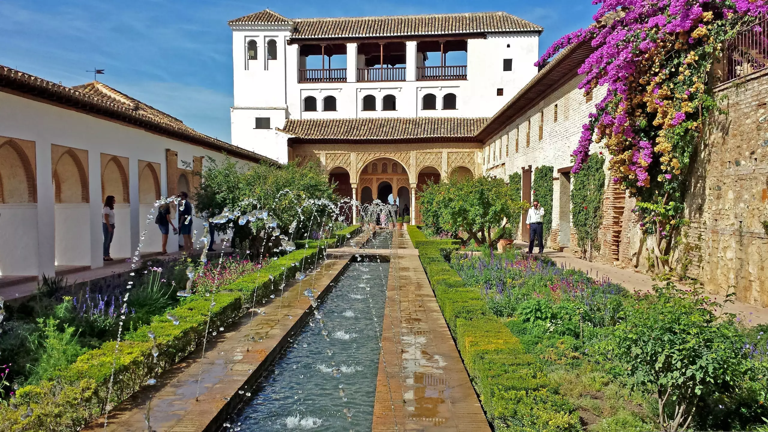 GENERALIFE